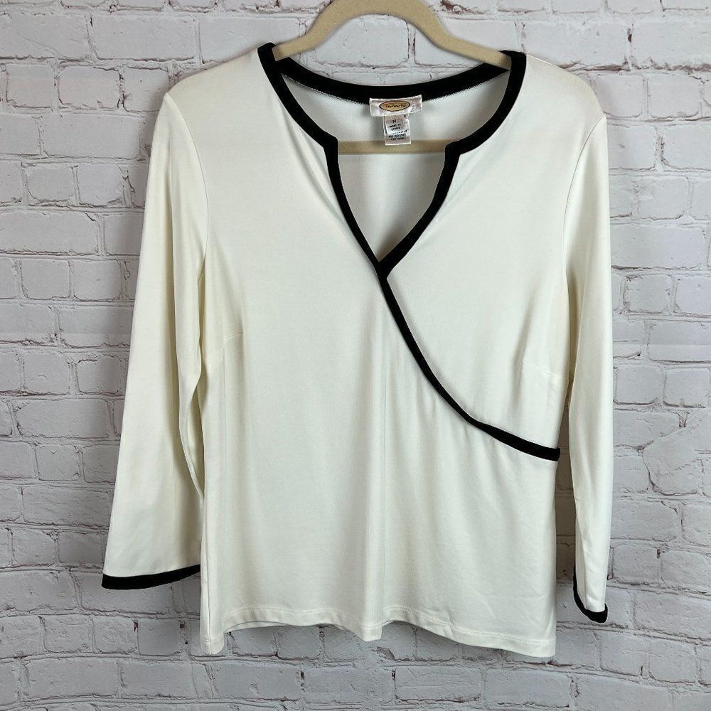 TALBOTS white cream black trim knit round V-neck top pullover shirt size M